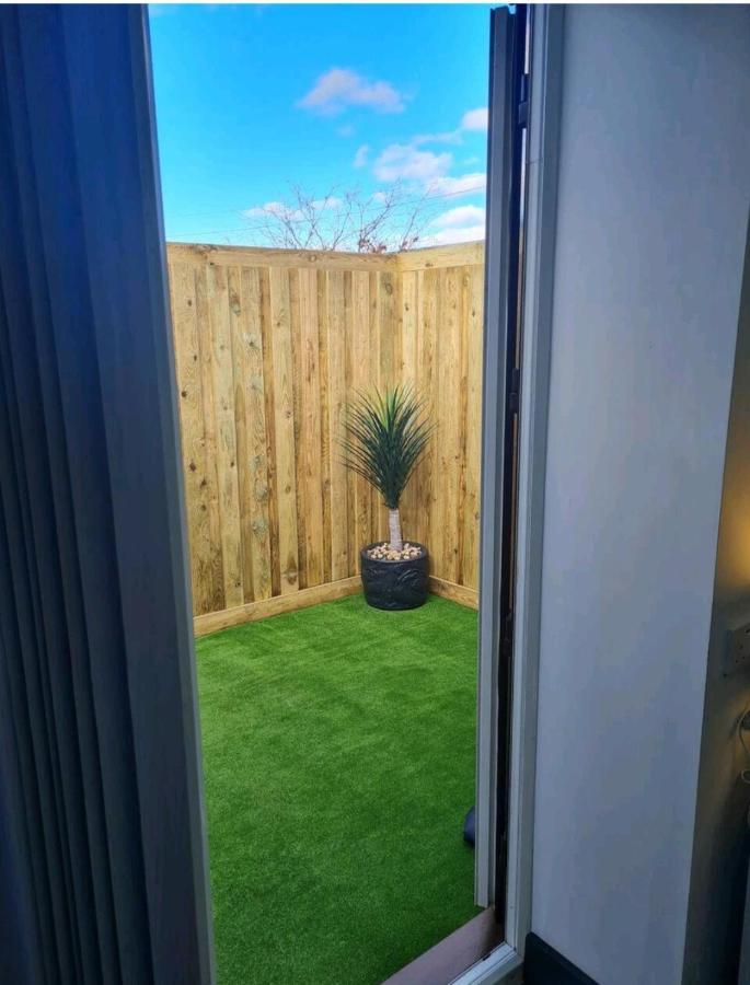 Charming 1-Bed Apartment In Peebles Exteriör bild